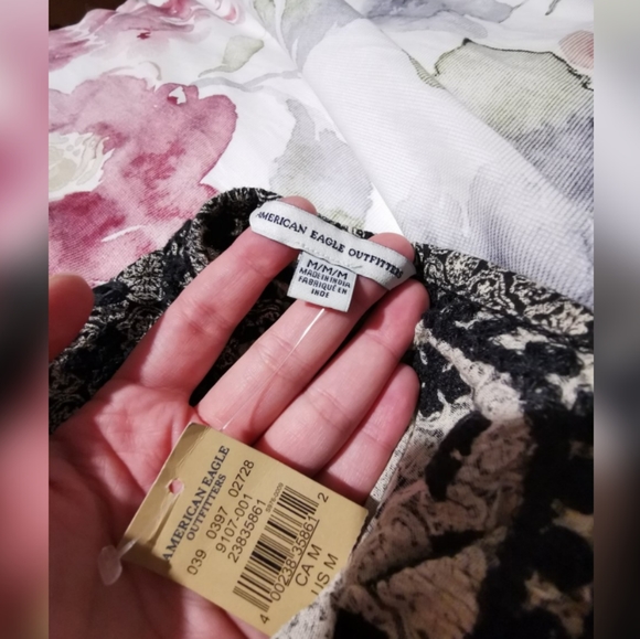 (2 for $40) AE NWT Black & White Romper - Picture 5 of 5